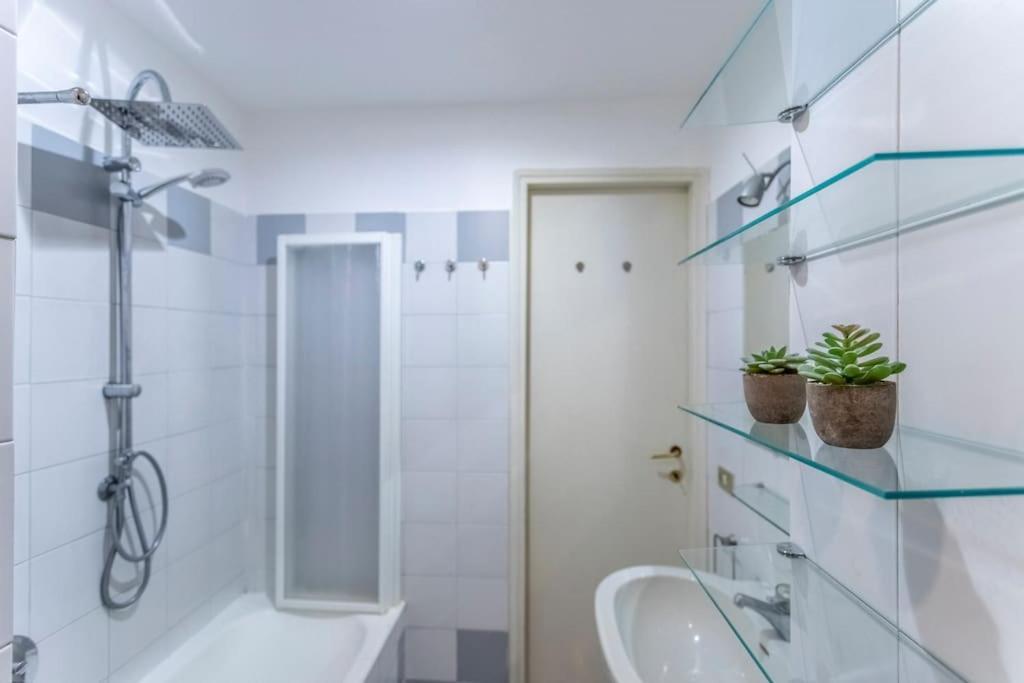 Apartment Solferino 29 - Brera Duomo With Private Garden Mailand
